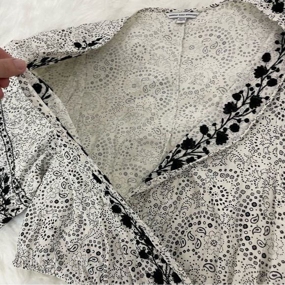 American Eagle Faux Wrap Top With Bell Sleeves, Size Medium - Picture 9 of 10